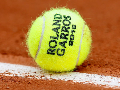 Roland Garros.      
