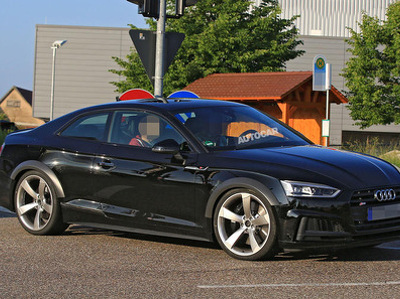 Audi       RS5