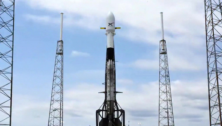 SpaceX   Falcon 9   Starlink