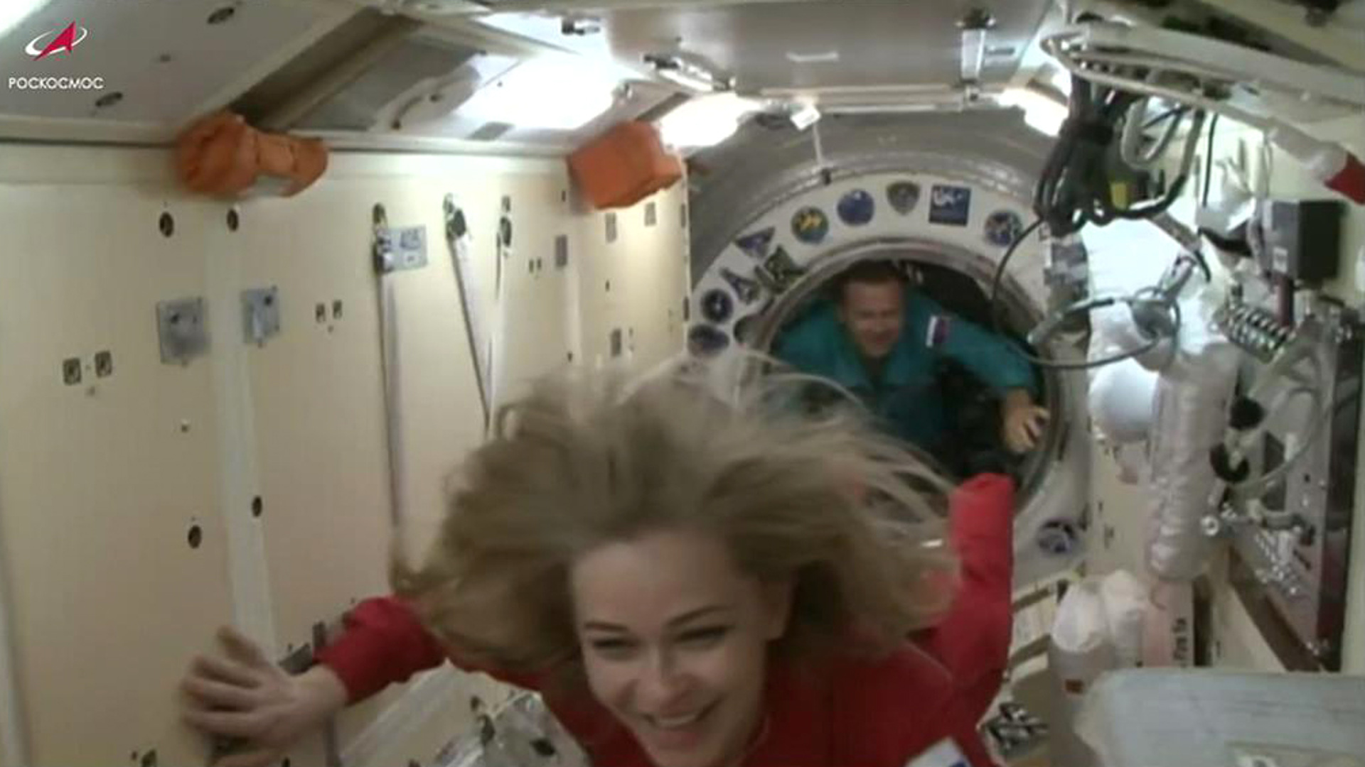 актриса полетела в космос русская фото