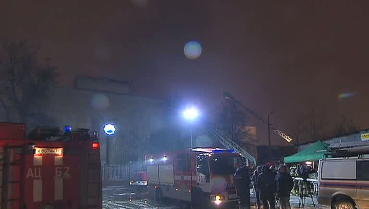 Пожарным удалось потушить возгорание на складе с пухом в Новосибирской области