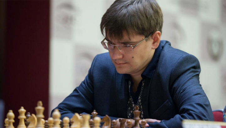 Евгений Томашевский выиграл чемпионат России по шахматам