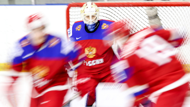 Хоккей. Российская молодежка проиграла сборной Чехии первый матч чемпионата мира