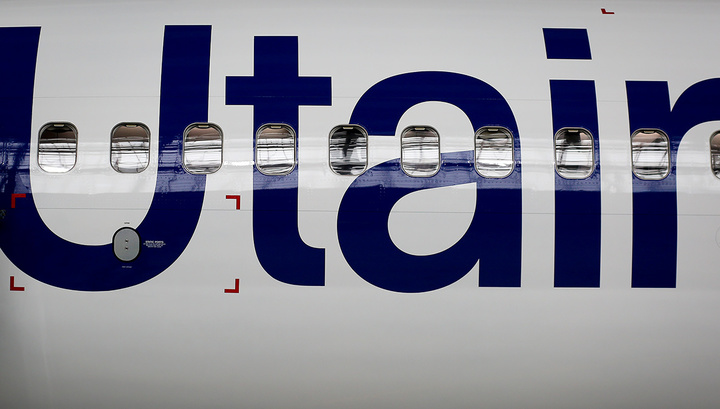 Лайнер авиакомпании Utair возвращается в Сургут из-за неполадки