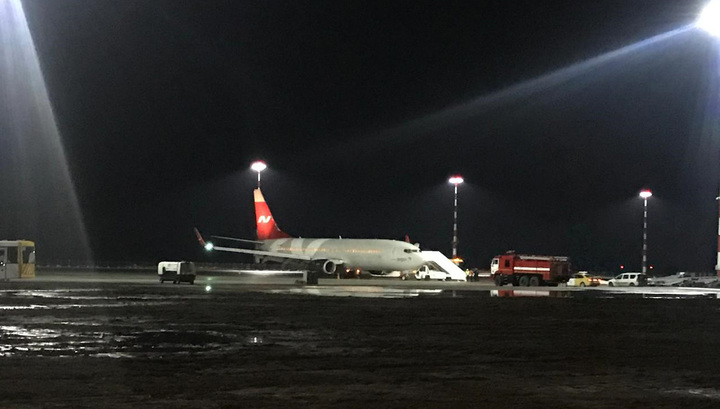 Вылетевший из Симферополя в Москву борт вернулся в аэропорт вылета