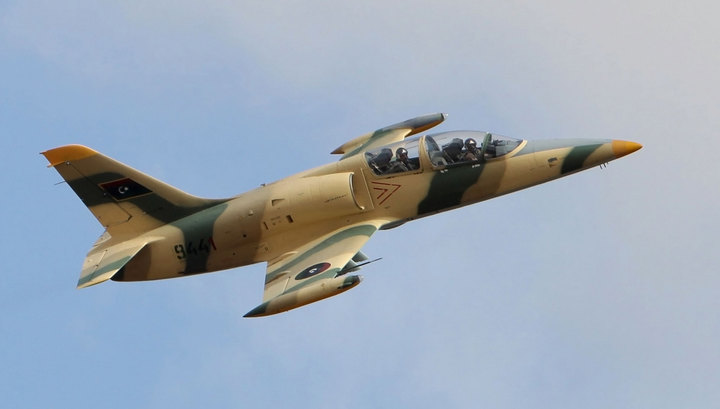 Силы маршала Хафтара заявляют, что сбили военный самолет над Триполи