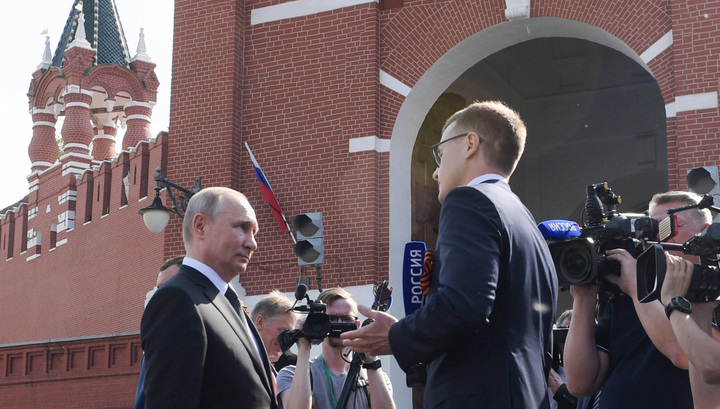 Путин в эксклюзивном интервью ВГТРК назвал прошедший Парад Победы замечательным