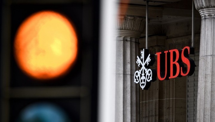 UBS лишился клиентов в Китае после скандального высказывания главного экономиста банка