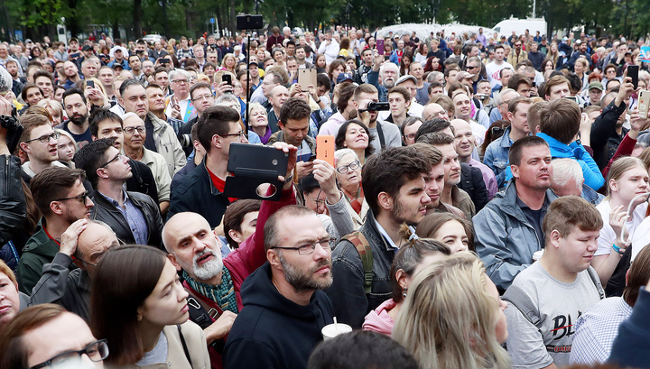 МВД насчитало около тысячи участников несогласованной акции в Москве