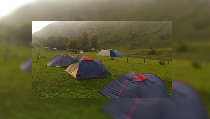 Последнюю смену палаточного лагеря в Алтайском крае перенесли в стационарные корпуса