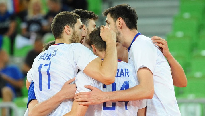 Российские волейболисты одержали очередную победу на чемпионате Европы