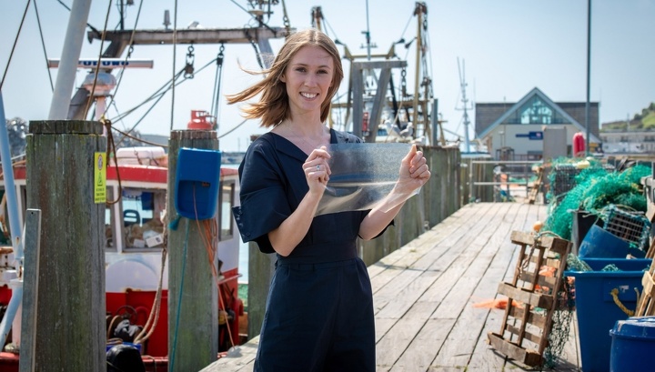 Биопластик из отходов рыбной промышленности занял первое место в международном конкурсе James Dyson Award 2019