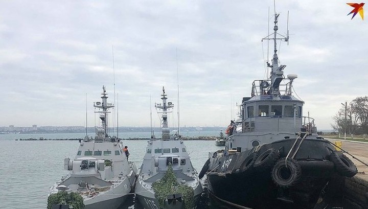Главком ВМС Украины обвинил Россию в краже унитазов и розеток
