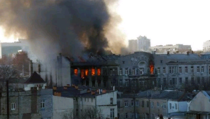 В Одессу прибыл спецотряд спасателей для поиска пропавших при пожаре в колледже