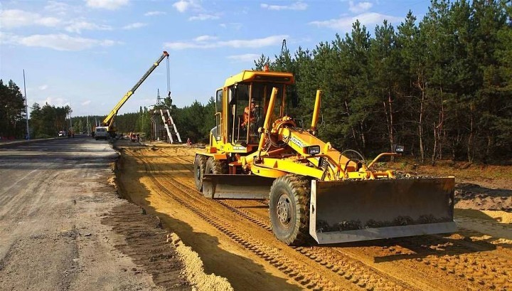 В Хабаровском крае начали строить дороги к 