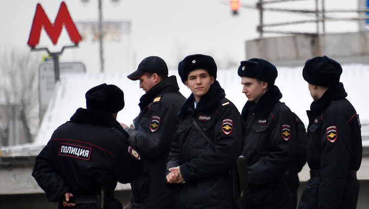 В Москве проверяют анонимные угрозы о минировании 30 станций метро