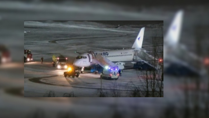 Совершивший экстренную посадку в Сыктывкаре Superjet-100 прилетел в Барнаул