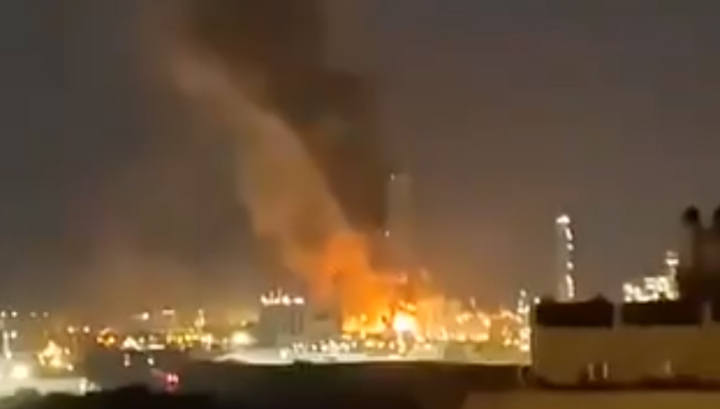 В Испании на нефтехимическом заводе произошел взрыв: есть пострадавшие