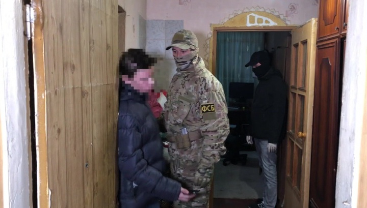 ФСБ задержала в Керчи двоих подозреваемых в подготовке теракта