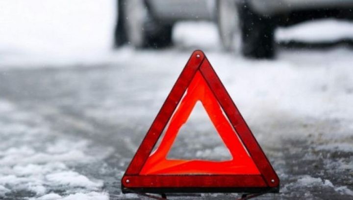 Два пассажира серьезно пострадали при столкновении маршруток в Челябинске