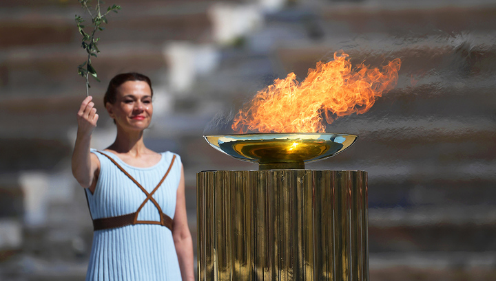 В Греции началась церемония передачи Олимпийского огня Играм-2020