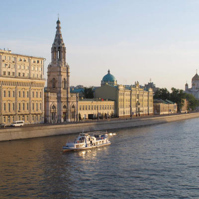Все московские набережные благоустроят в течение пяти лет Все московские набережные благоустроят в течение пяти лет