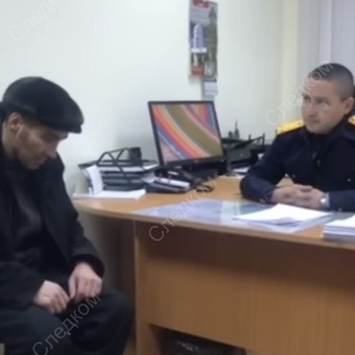 Суд арестовал на два месяца авиадебошира Павла Шаповалова, которого обвиняют в попытке угона самолёта Суд арестовал на два месяца авиадебошира Павла Шаповалова, которого обвиняют в попытке угона самолёта