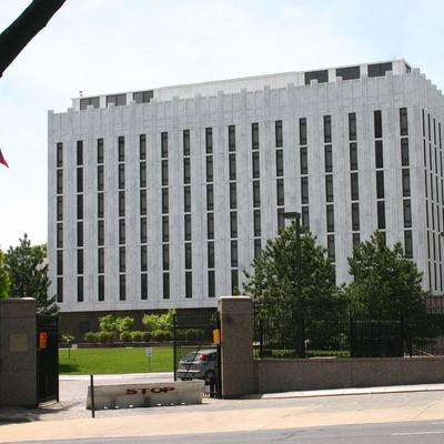 Российское посольство в США опубликовало 120-страничный доклад-ответ на отчёт Мюллера Российское посольство в США опубликовало 120-страничный доклад-ответ на отчёт Мюллера
