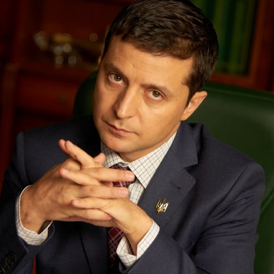 Зеленский подписал указ о досрочном роспуске Верховной рады Зеленский подписал указ о досрочном роспуске Верховной рады