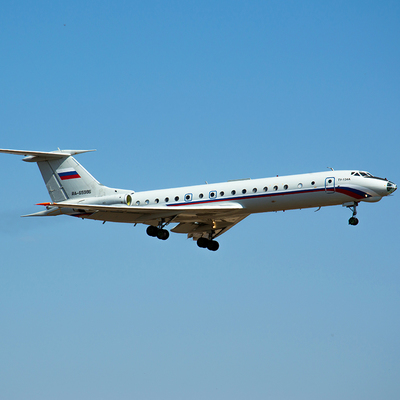 Ту-134 совершил заключительный рейс и отправился в музей Ту-134 совершил заключительный рейс и отправился в музей
