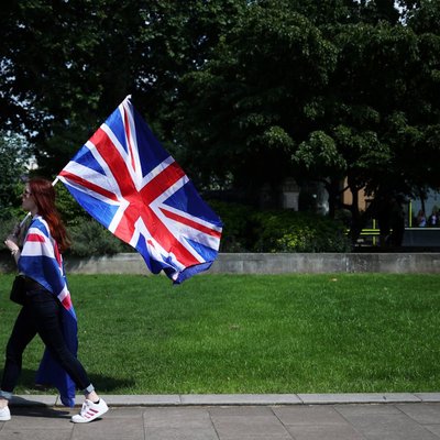 Британские парламентарии поддержали поправку Бенна-Берта Британские парламентарии поддержали поправку Бенна-Берта