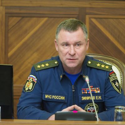 Спасатели следят за прохождением паводка на Амуре Спасатели следят за прохождением паводка на Амуре