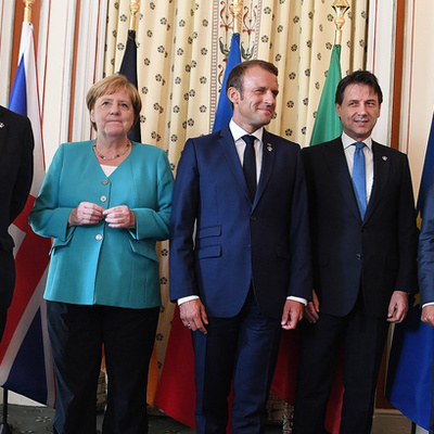 В Кремле рассмотрят приглашение на саммит G7, если оно поступит В Кремле рассмотрят приглашение на саммит G7, если оно поступит