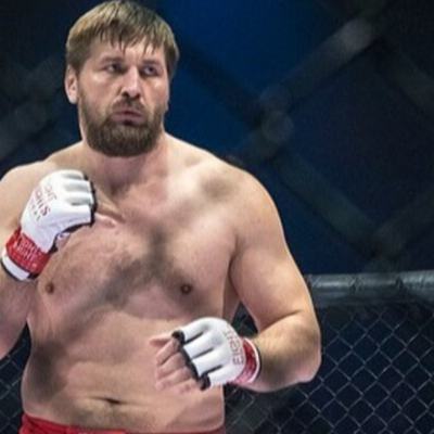 Виталий Минаков одержал победу на турнире Bellator 225 Виталий Минаков одержал победу на турнире Bellator 225