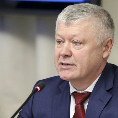 Пискарев предложил ввести штрафы за вмешательство в дела России Пискарев предложил ввести штрафы за вмешательство в дела России