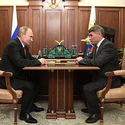 Путин встретился с врио главы Чувашии Николаевым Путин встретился с врио главы Чувашии Николаевым