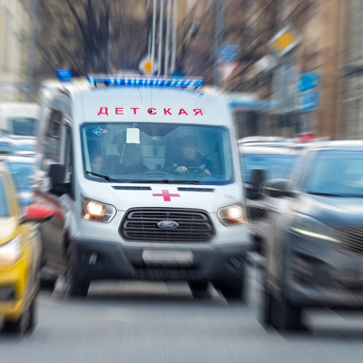 В Омске у девятилетнего мальчика в руках взорвалась учебная граната В Омске у девятилетнего мальчика в руках взорвалась учебная граната