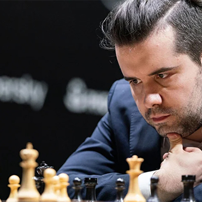 Непомнящий и Карлсен сыграли вничью во второй партии матча за мировую шахматную корону