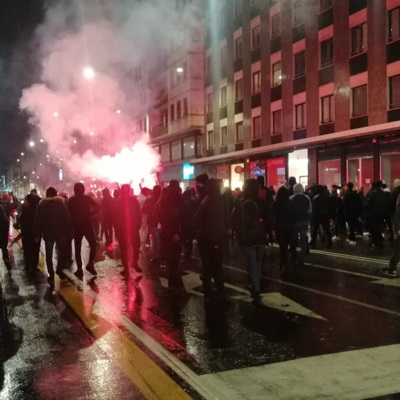 Почти 30 человек доставлены в полицию Милана после столкновений с полицией Почти 30 человек доставлены в полицию Милана после столкновений с полицией