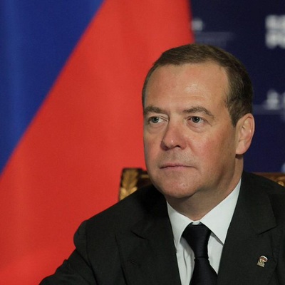 Медведев: запрета на работу в России зарубежных цифровых гигантов быть не должно