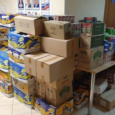 Колонна МЧС России доставила в Луганск гуманитарную помощь
