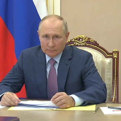 Путин провел совещание с членами кабмина Путин провел совещание с членами кабмина