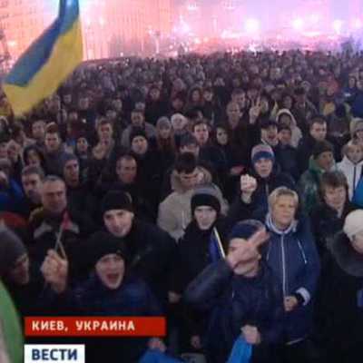 Шесть человек пострадали за время митингов у здания Верховной рады Украины Шесть человек пострадали за время митингов у здания Верховной рады Украины