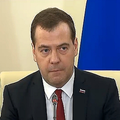 Медведев потребовал принять меры для ликвидации долгов предприятий ЖКХ Медведев потребовал принять меры для ликвидации долгов предприятий ЖКХ