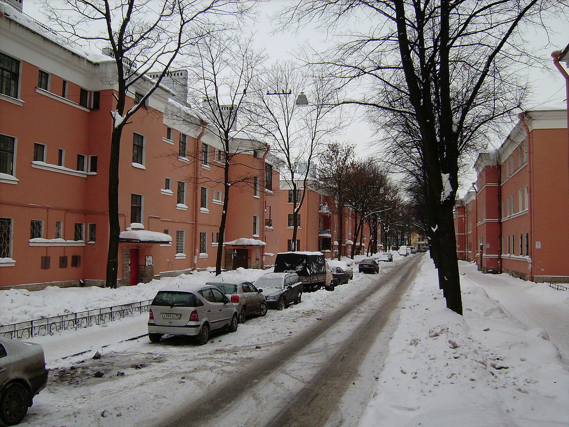 тракторная улица санкт петербург