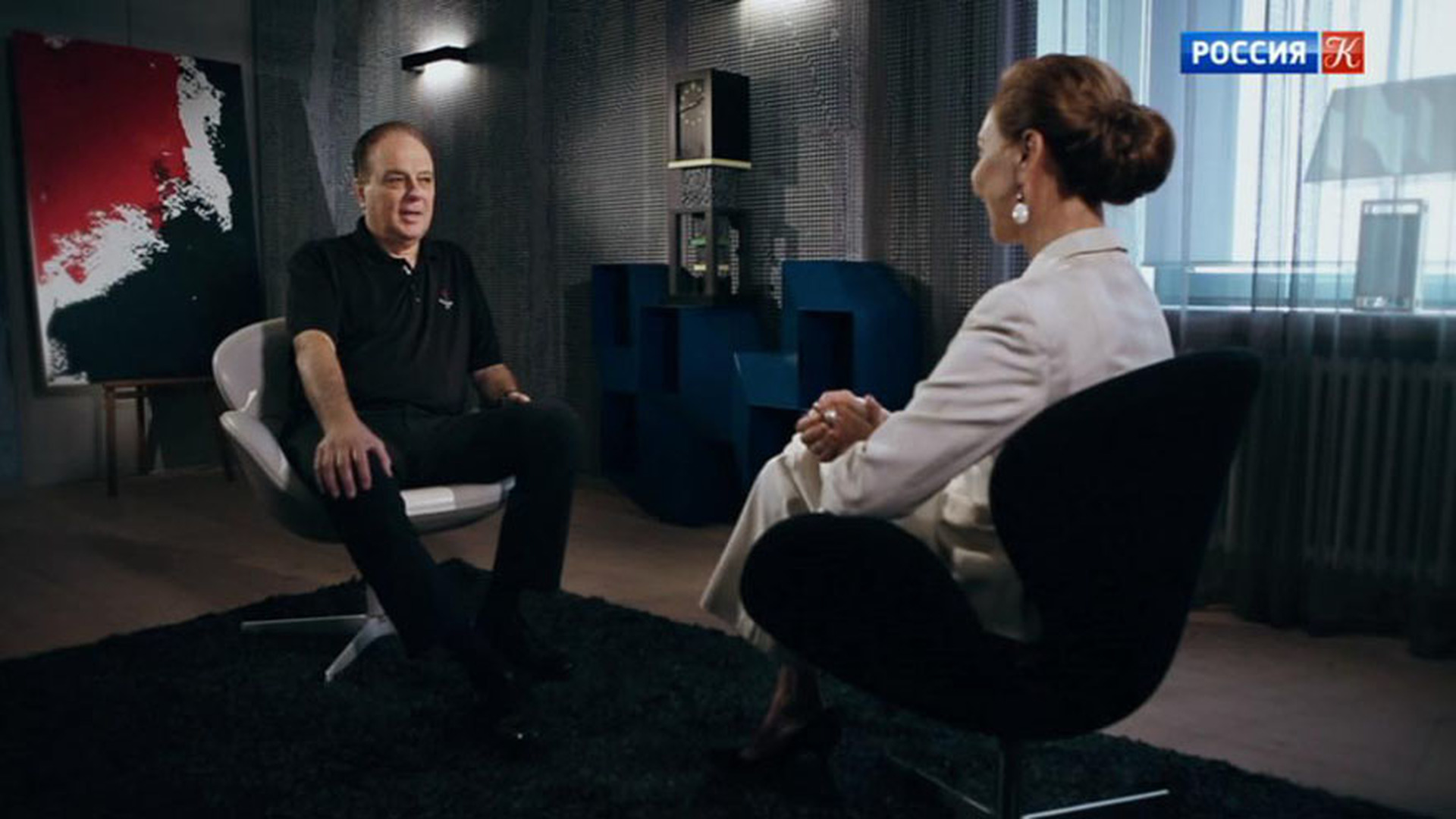 Богиня ильматар калевала. Энигма майкл эптед. Энигма разговор. Луиза стенли энигма. Энигма портрет.