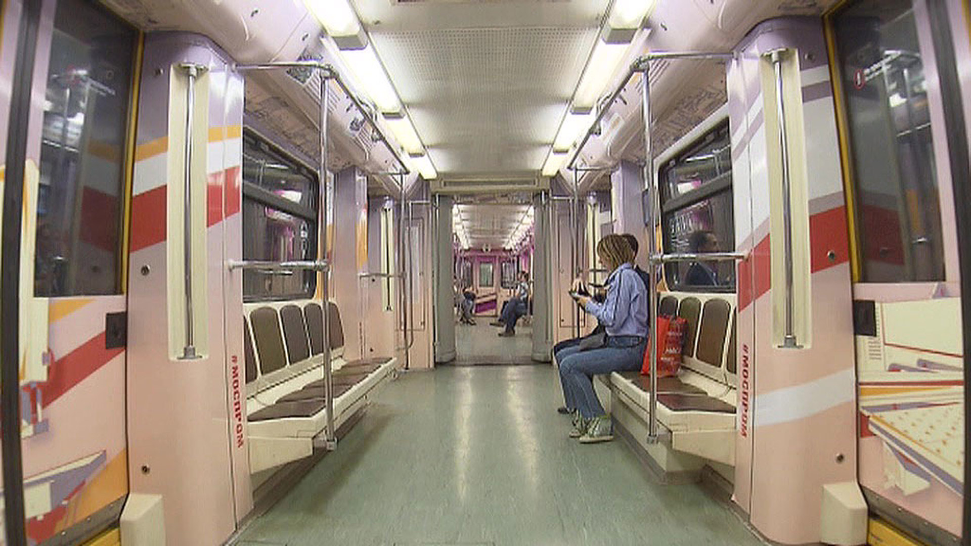 В столичном метро запустили тематический поезд