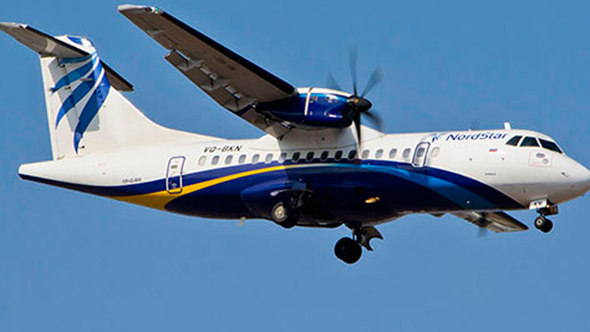 Nordstar купить авиабилет. Самолет Нордстар ATR. ATR 42 NORDSTAR livery. Авиакомпания Нордстар самолеты. Ливрея АТР 42 NORDSTAR.