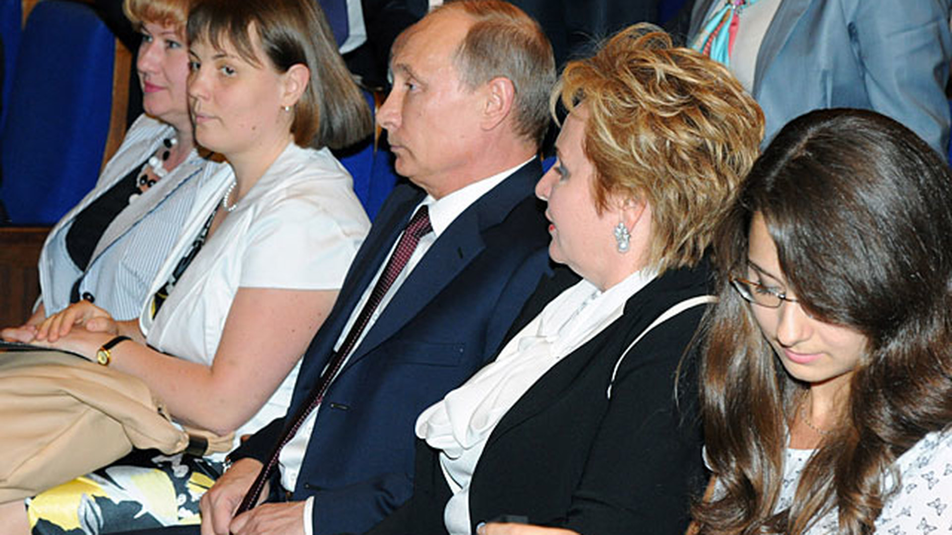 Владимир Путин с супругой