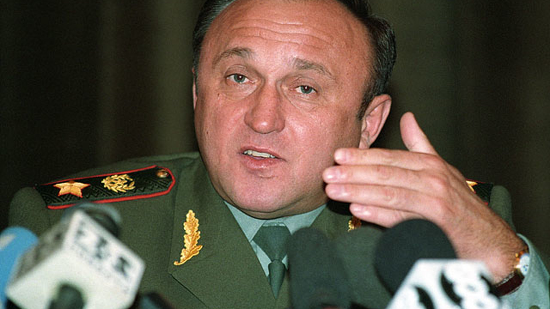 Как первый военный министр России стал главным предателем родины
